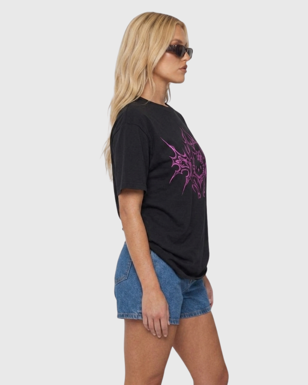 Hello Kitty Thorn Heart T-Shirt